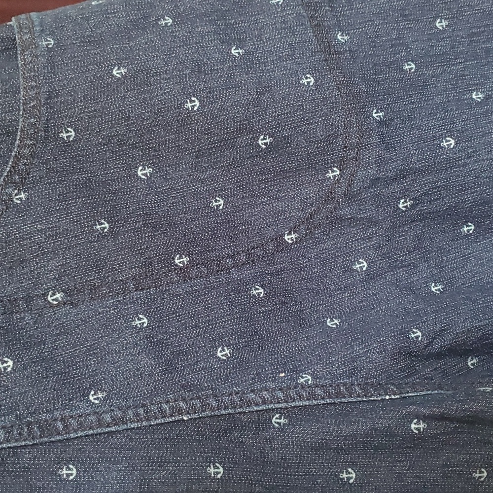Capris - Picture 2 of 3
